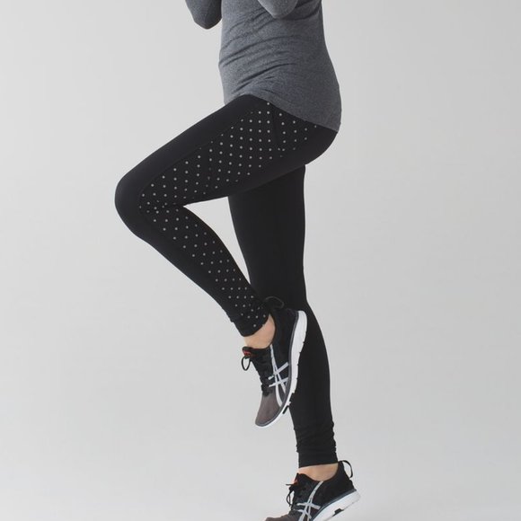 EUC Lululemon Speed Tights *Reflective Brushed*